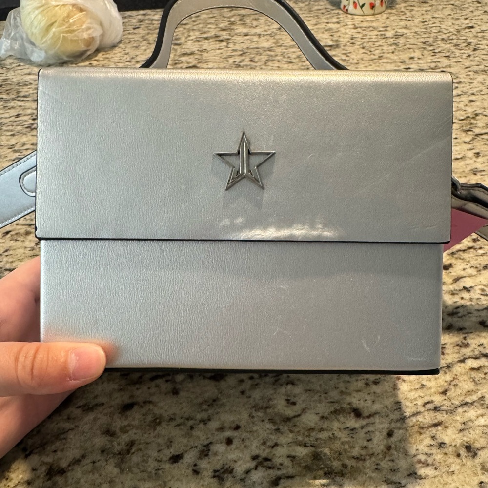 Jeffree Star Iconic Razor Blade Purse - Picture 9 of 10
